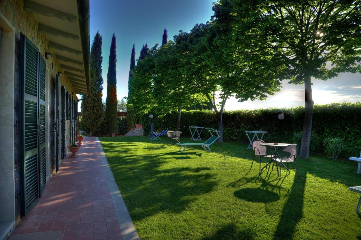 Agriturismo Poggio Del Drago Montemerano Buitenkant foto