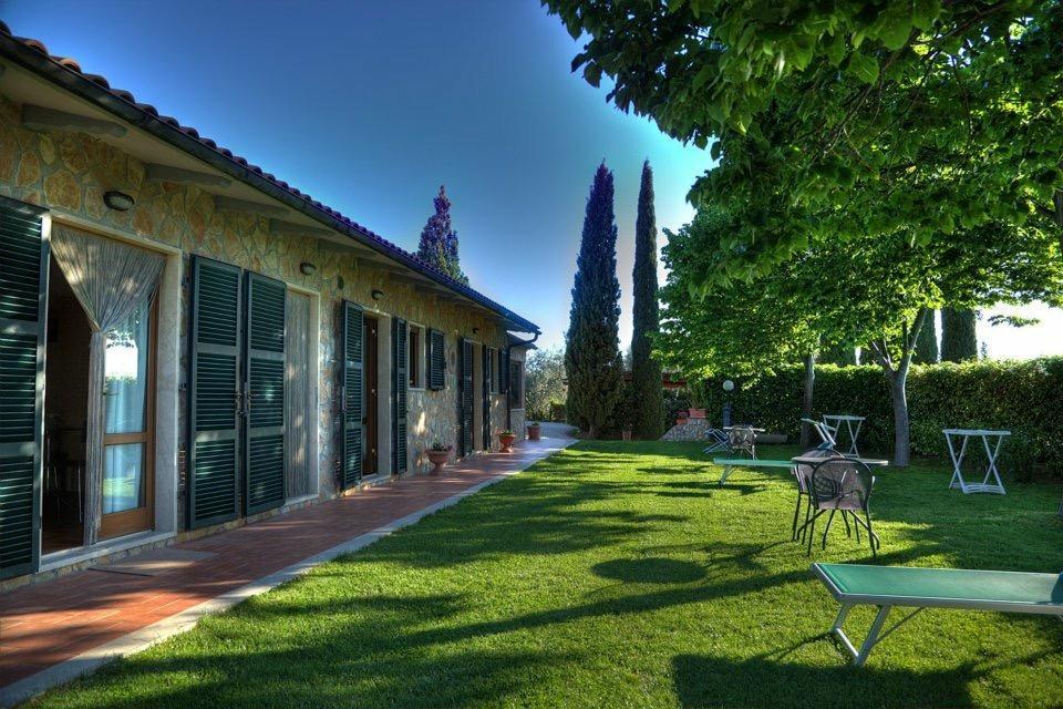 Agriturismo Poggio Del Drago Montemerano Buitenkant foto